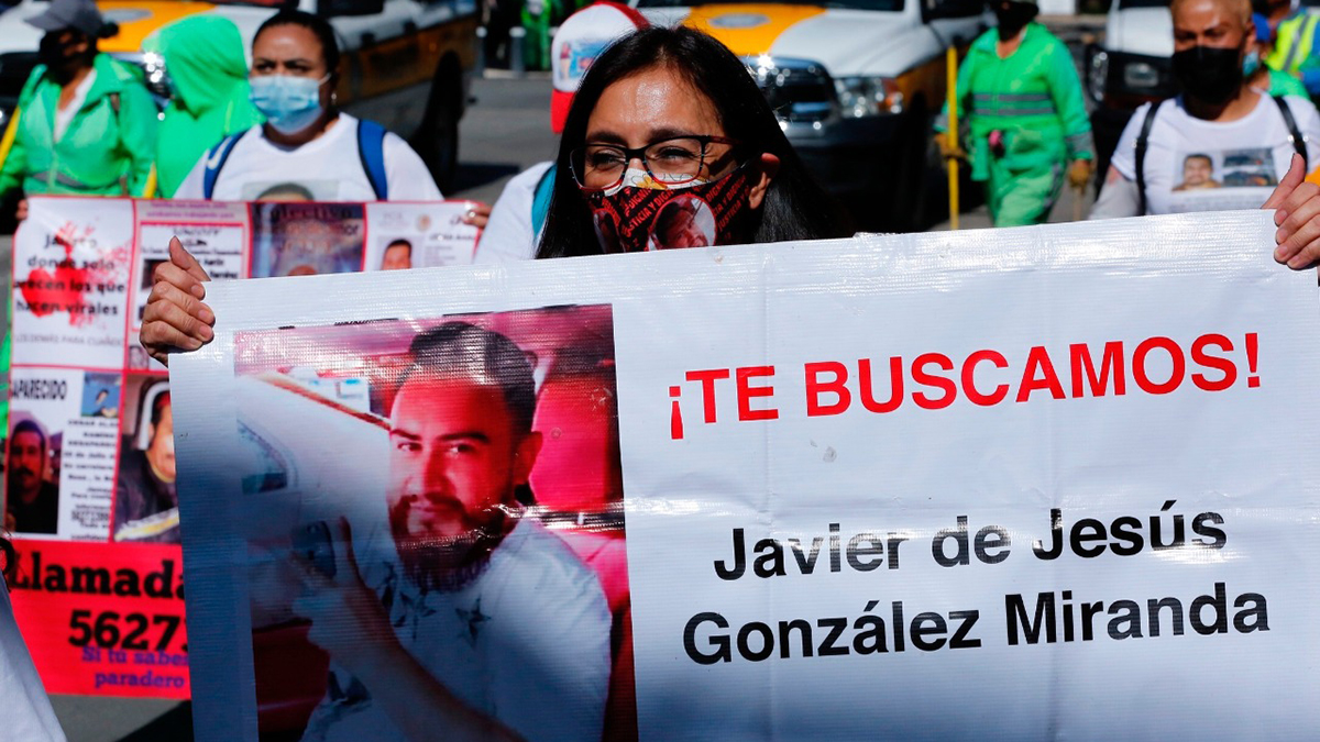 Búsqueda de desaparecidos en México choca con el desdén de las fiscalías - manifestacion-en-cdmx-en-busqueda-de-personas-desaparecidas