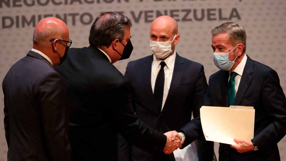 Diálogo de Venezuela permanece incierto, pero da a México relevancia regional