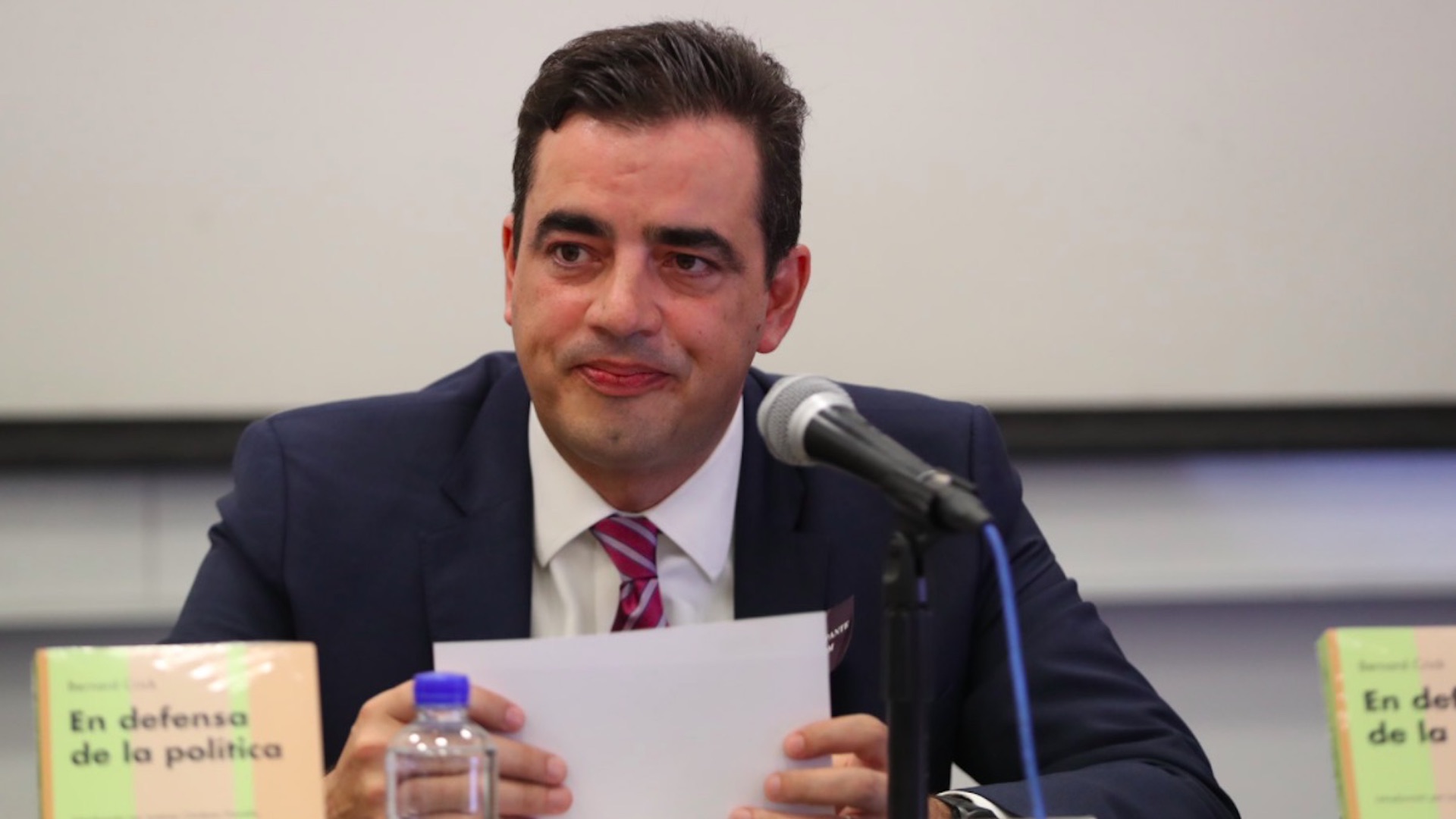 Director de Prerrogativas y Partidos del INE renuncia por motivos personales