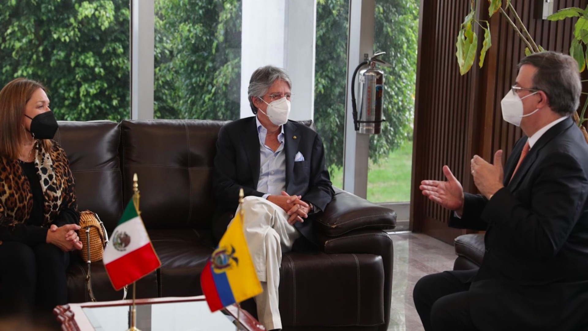 Presidente de Ecuador llega a México para visita con agenda comercial Presidente de Ecuador llega a México para visita con agenda comercial