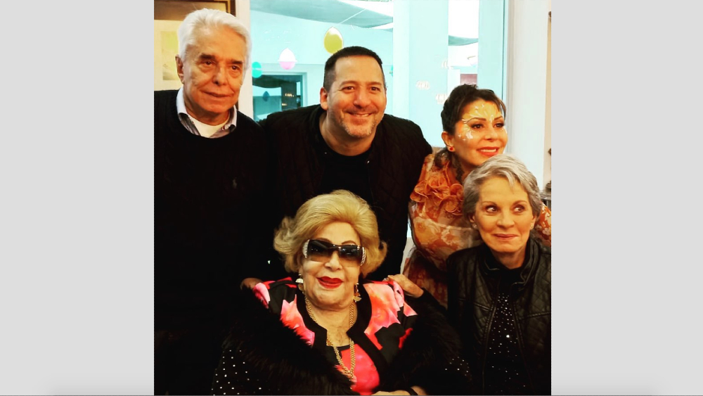 La actriz Silvia Pinal reaparece tras última hospitalización