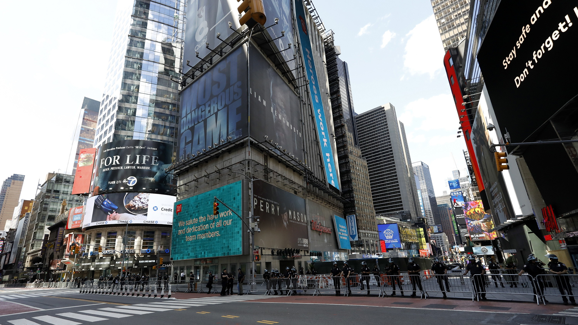 Man murdered in New York’s Times Square