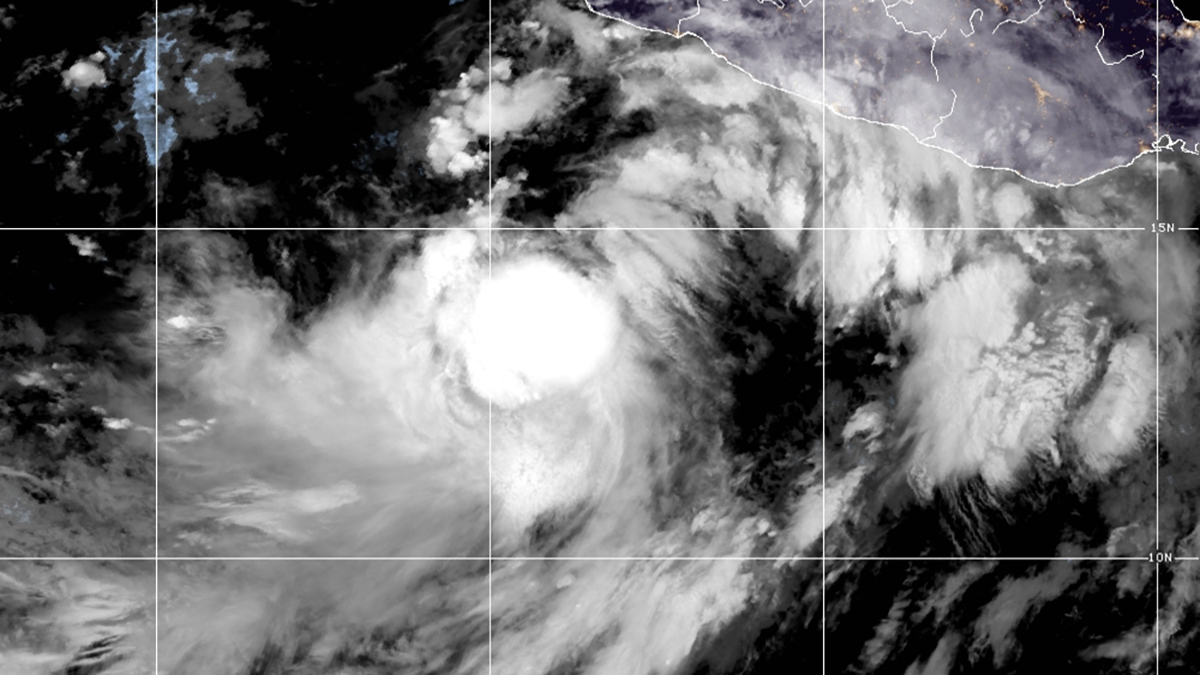 Ciclón ‘Nora’ ocasionará lluvias en seis estados con miras a convertirse en huracán Ciclón ‘Nora’ ocasionará lluvias en seis estados con miras a convertirse en huracán