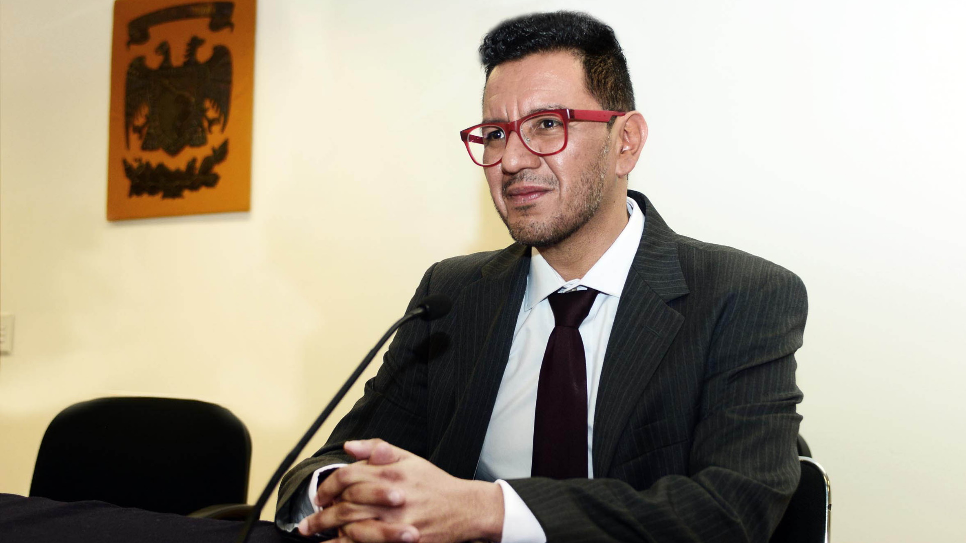 UNAM inicia proceso de remoción del director de Estéticas por declaraciones sobre feminicidio