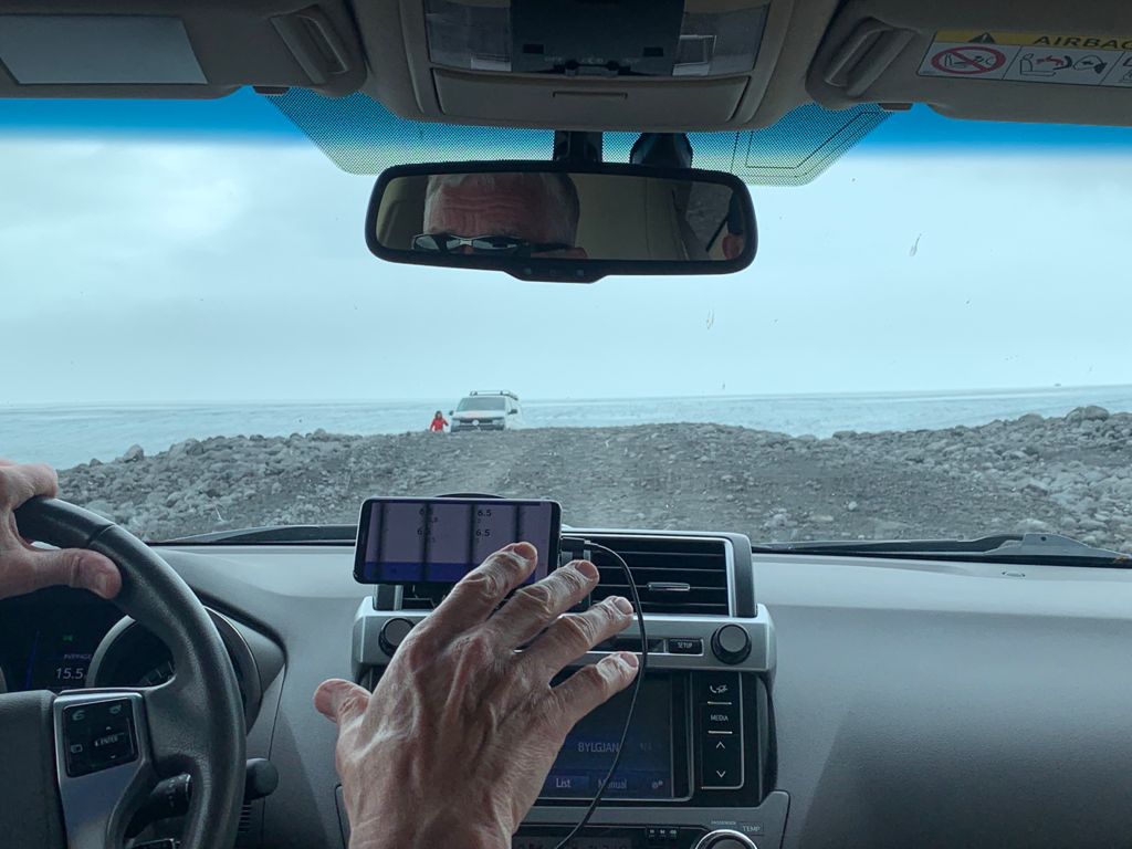 Tour por los glaciares en un súper jeep, por Ivonne Frid - whatsapp-image-2021-08-17-at-111438-2