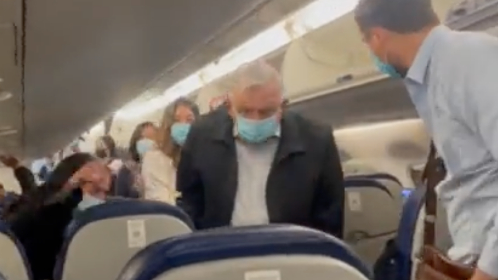 #Video Viaja López Obrador y comitiva a Sonora para reunión con yaquis