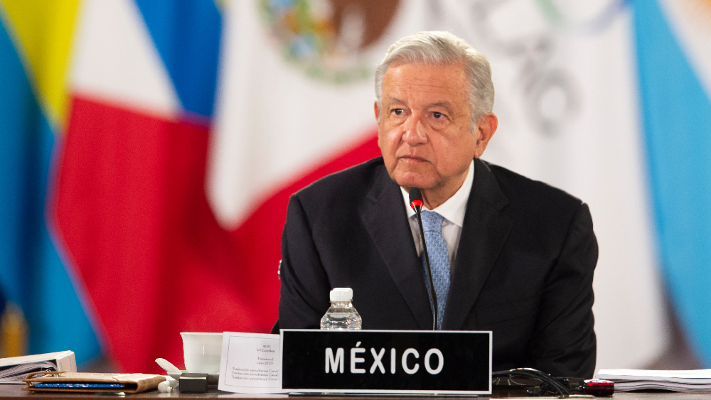 López Obrador rescata ideas de Hugo Chávez para desplazar a la OEA