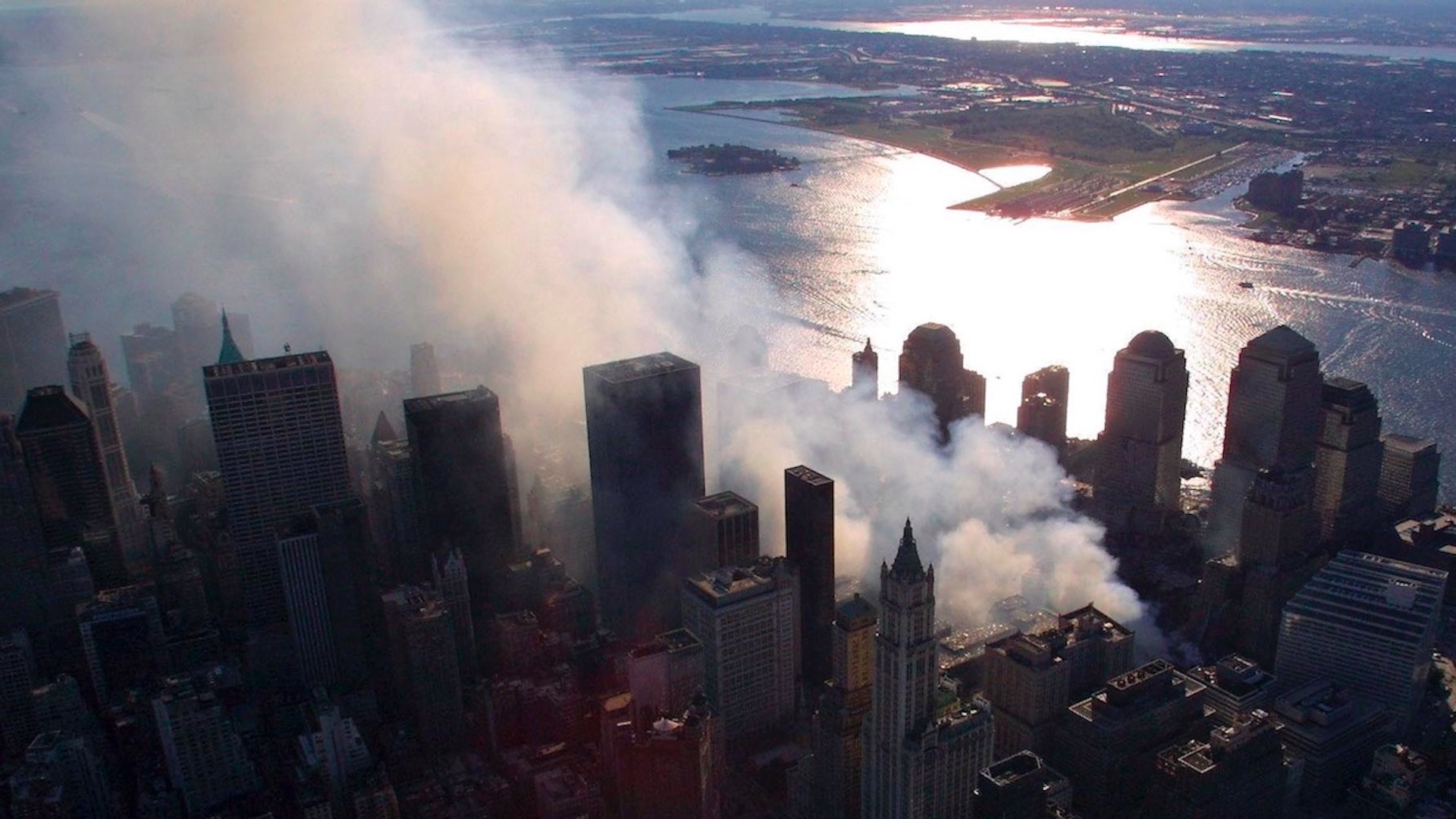 Unión Europea recuerda a víctimas en el 20 aniversario del 11-S