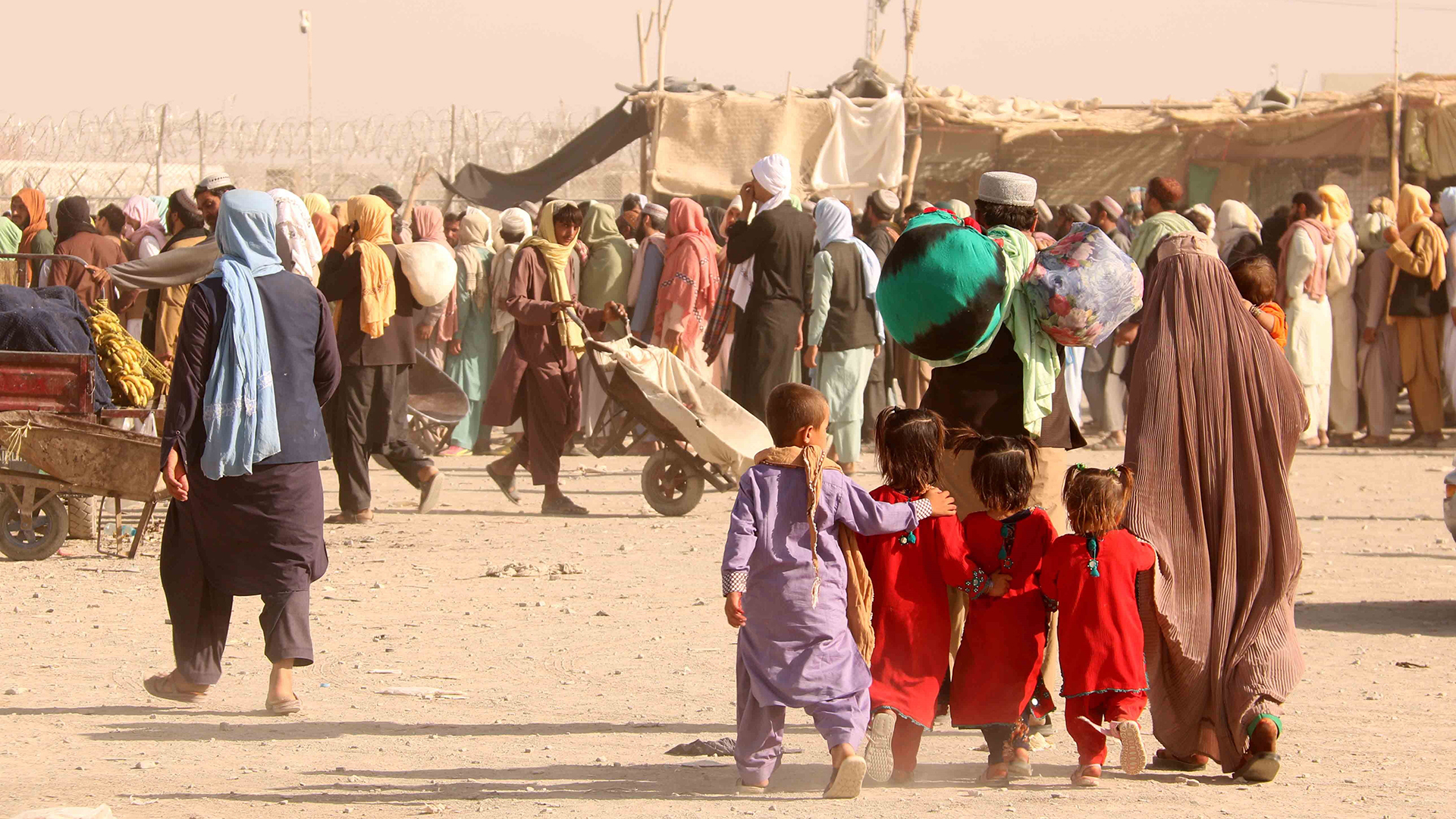 Director de la OMS llega a Kabul en plena crisis sanitaria en Afganistán