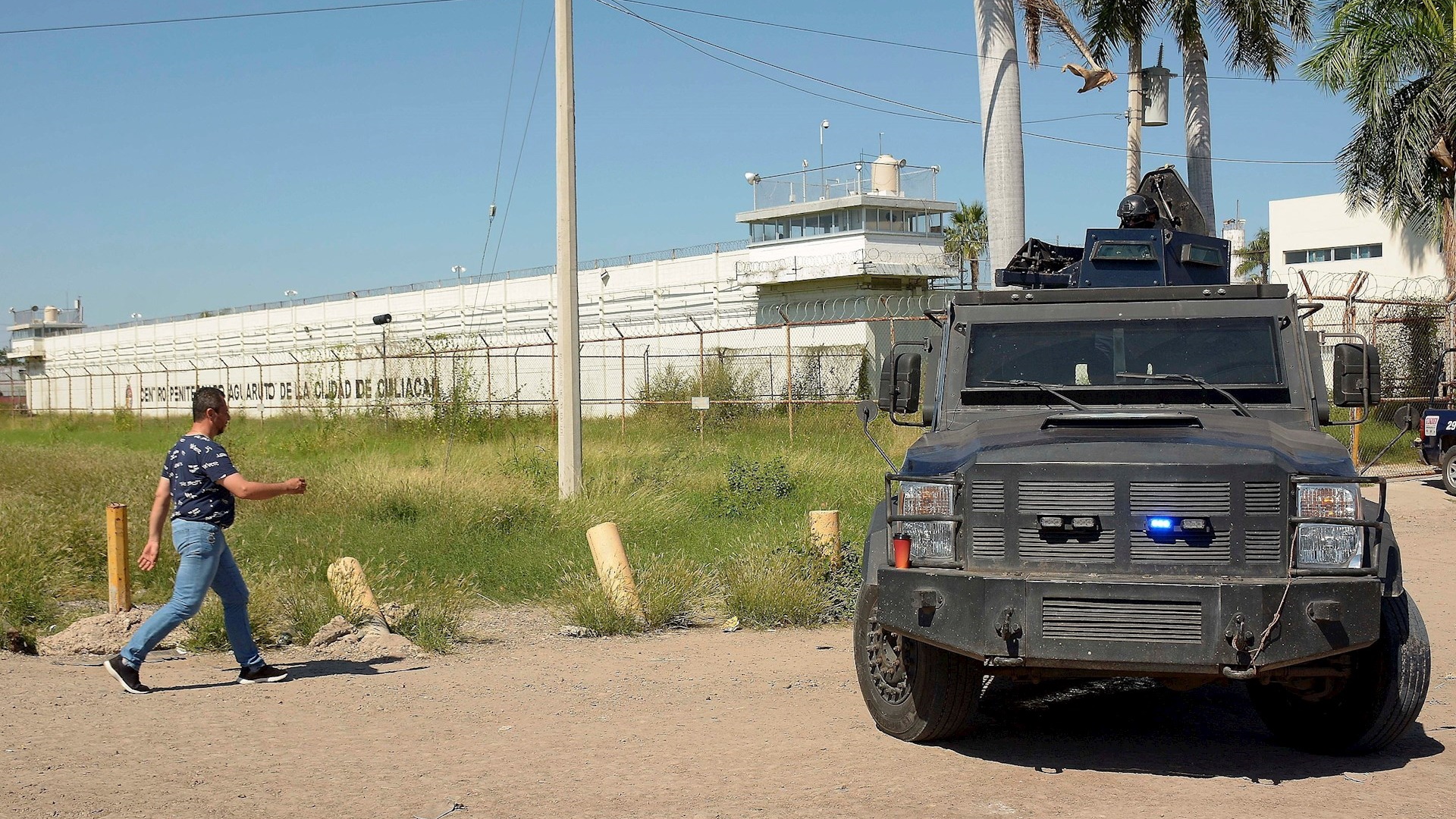 Tiroteo entre presos en penal de Culiacán deja tres muertos