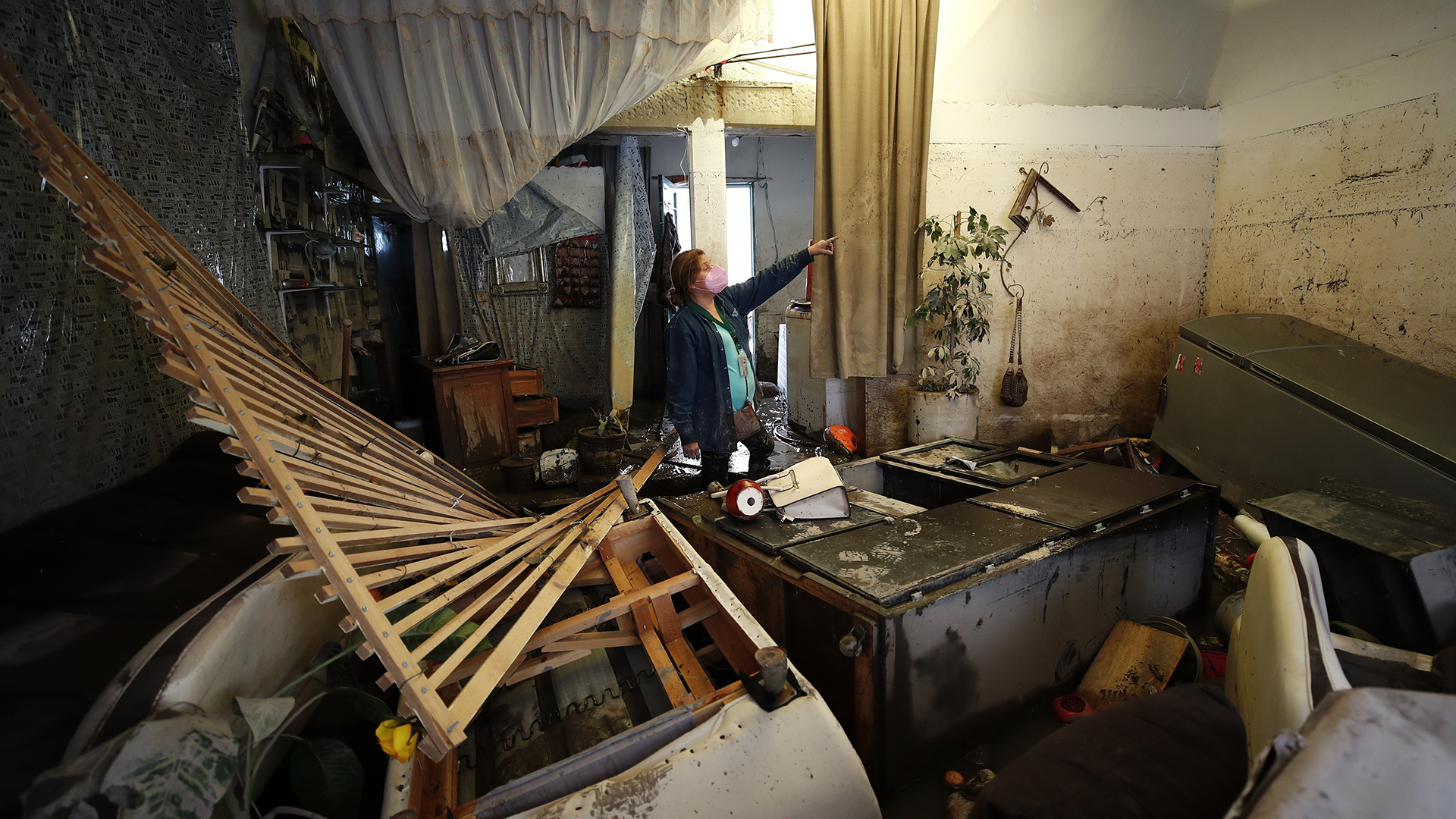 Inician los trabajos de limpieza en Tula; hay quienes perdieron todo