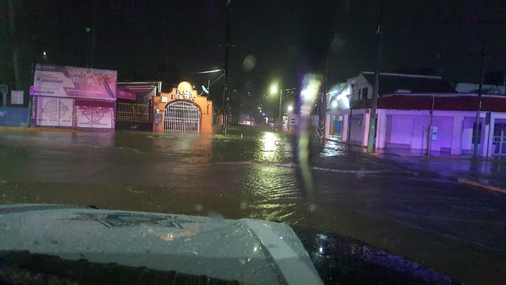 Tras fuertes lluvias, Río Tula volvió a desbordarse