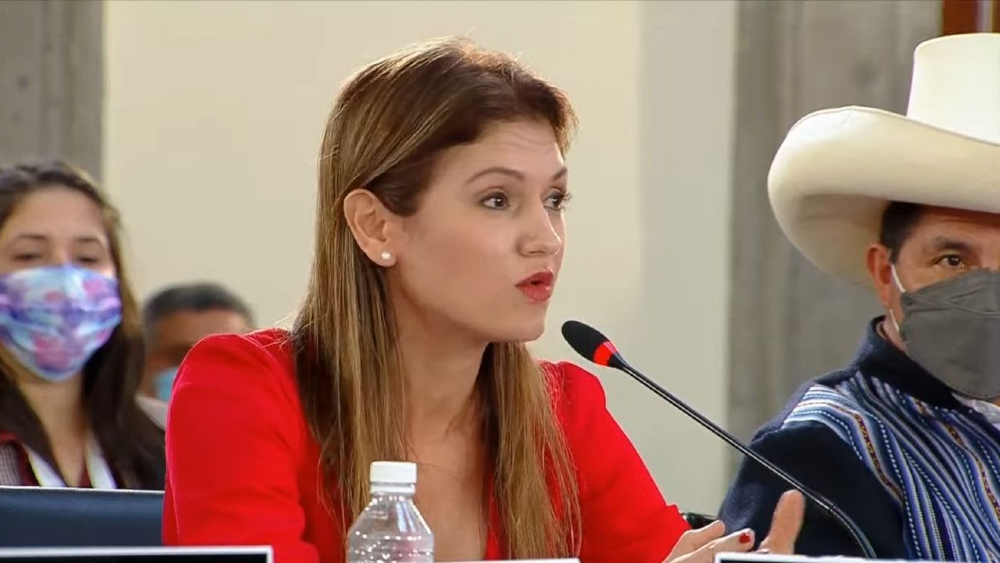 “En esta mesa faltan más mujeres”, reclama canciller de Panamá en la CELAC