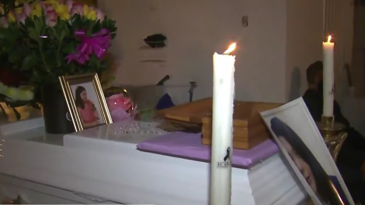 Dan último adiós a Ana Karen, joven arrastrada por inundaciones en Tlalnepantla