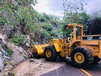 Afectaciones mínimas en vías de Baja California Sur tras impacto de Olaf - foto-4-cabo-san-lucas-la-paz-km-123600-1