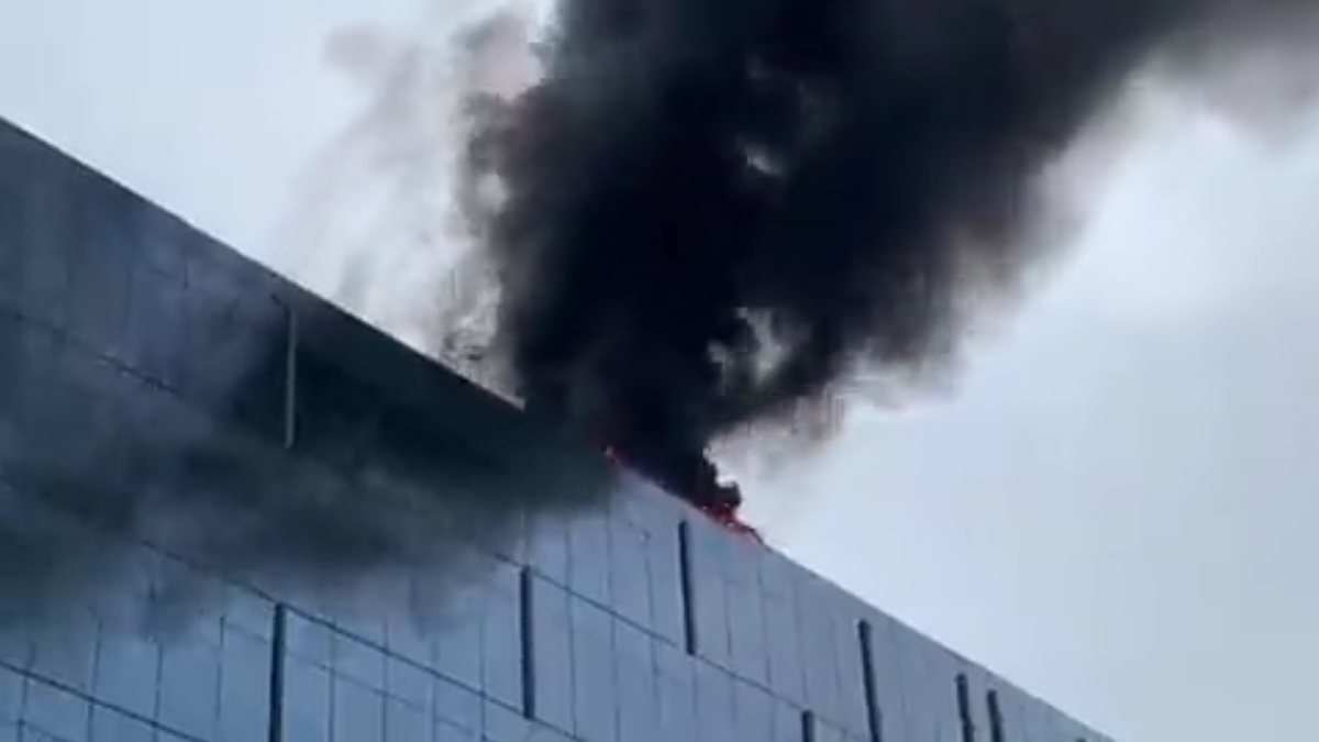 #Video Incendio cerca del Capitolio moviliza a bomberos