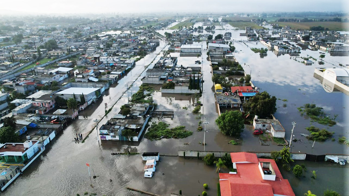 Desborda río El Salado en Hidalgo e inunda Tlahuelilpan