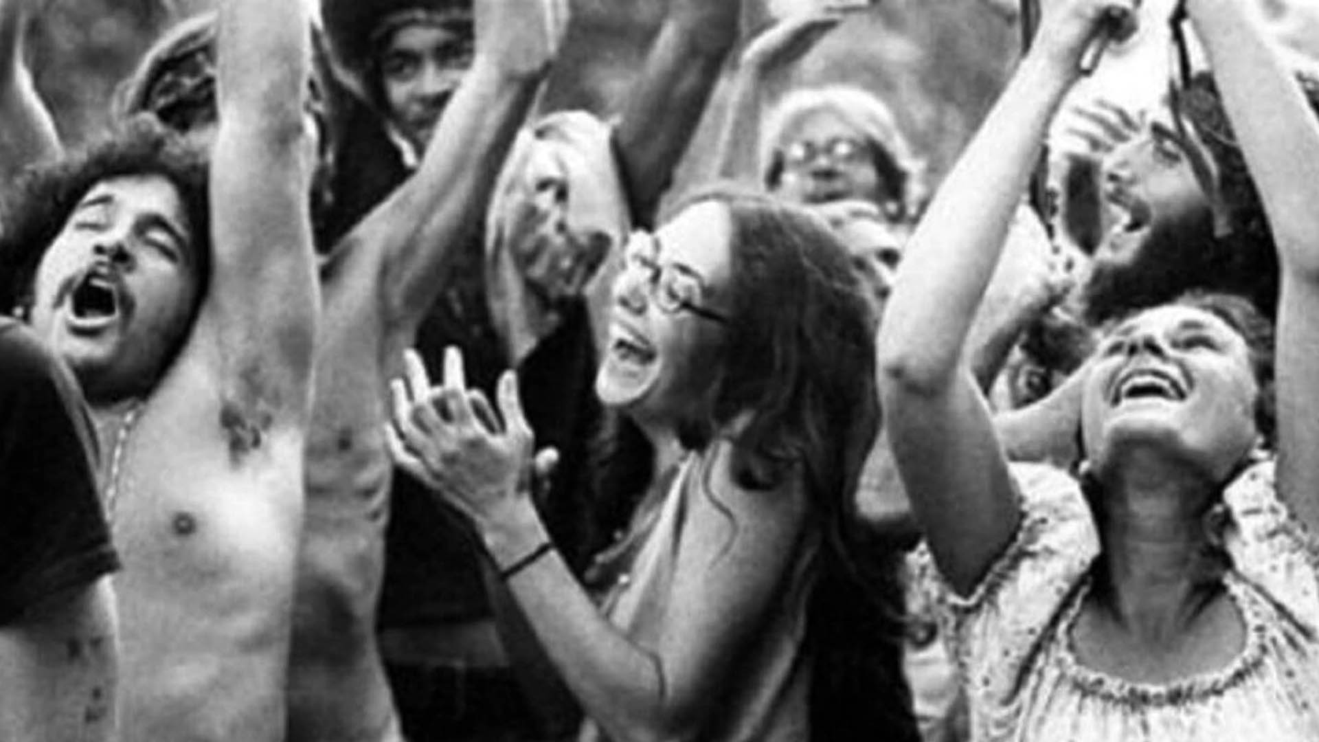 Avándaro, el festival de espíritu joven que impulsó el rock latinoamericano - jovenes-en-festival-de-avandaro