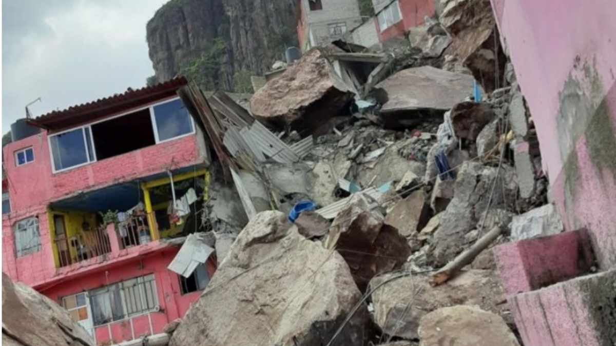 Piden desalojar viviendas cercanas a la zona del derrumbe en el Cerro del Chiquihuite