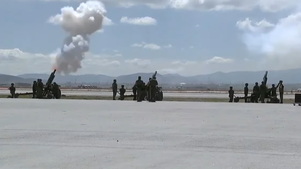 Feria Aeroespacial de México inicia en el nuevo aeropuerto de López Obrador