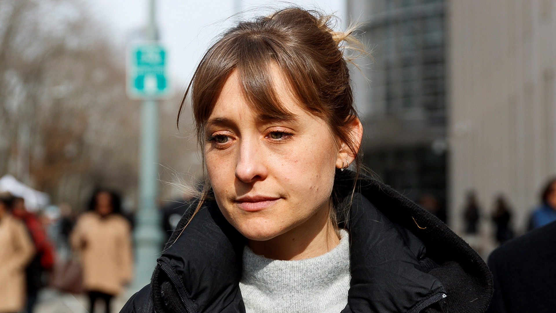Allison Mack ingresa a la cárcel por caso NXIVM
