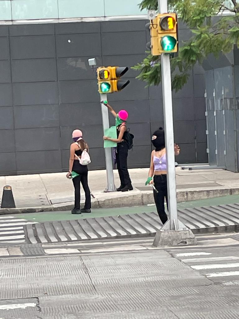 Imágenes de la marcha por el aborto legal y seguro en la Ciudad de México - marcha-aborto-cdmx-09