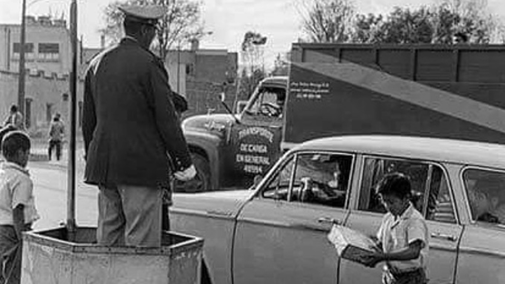 Persiste en México mentalidad de sumisión y racismo: UNAM