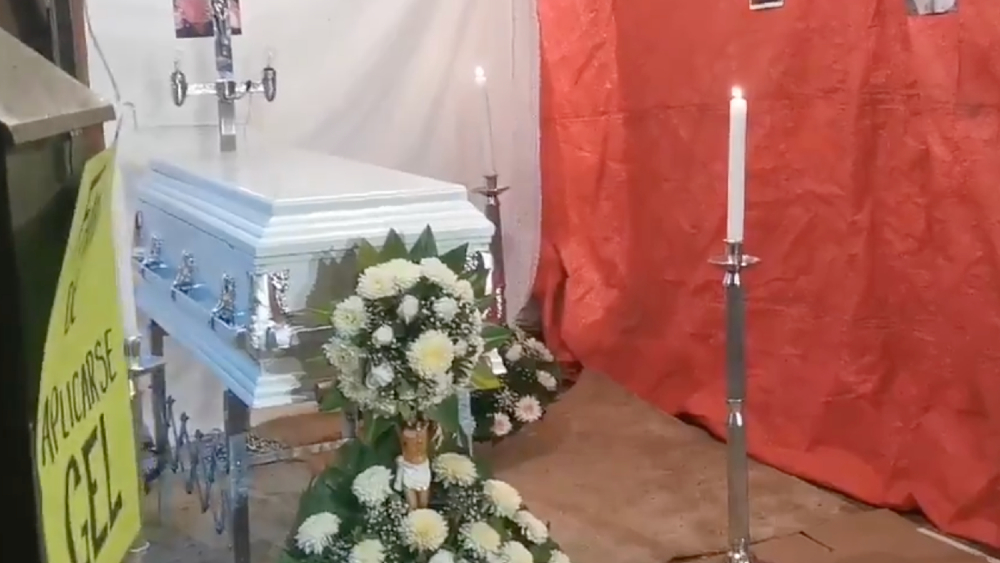 Velan el cuerpo de Mía, niña encontrada en derrumbe del Chiquihuite