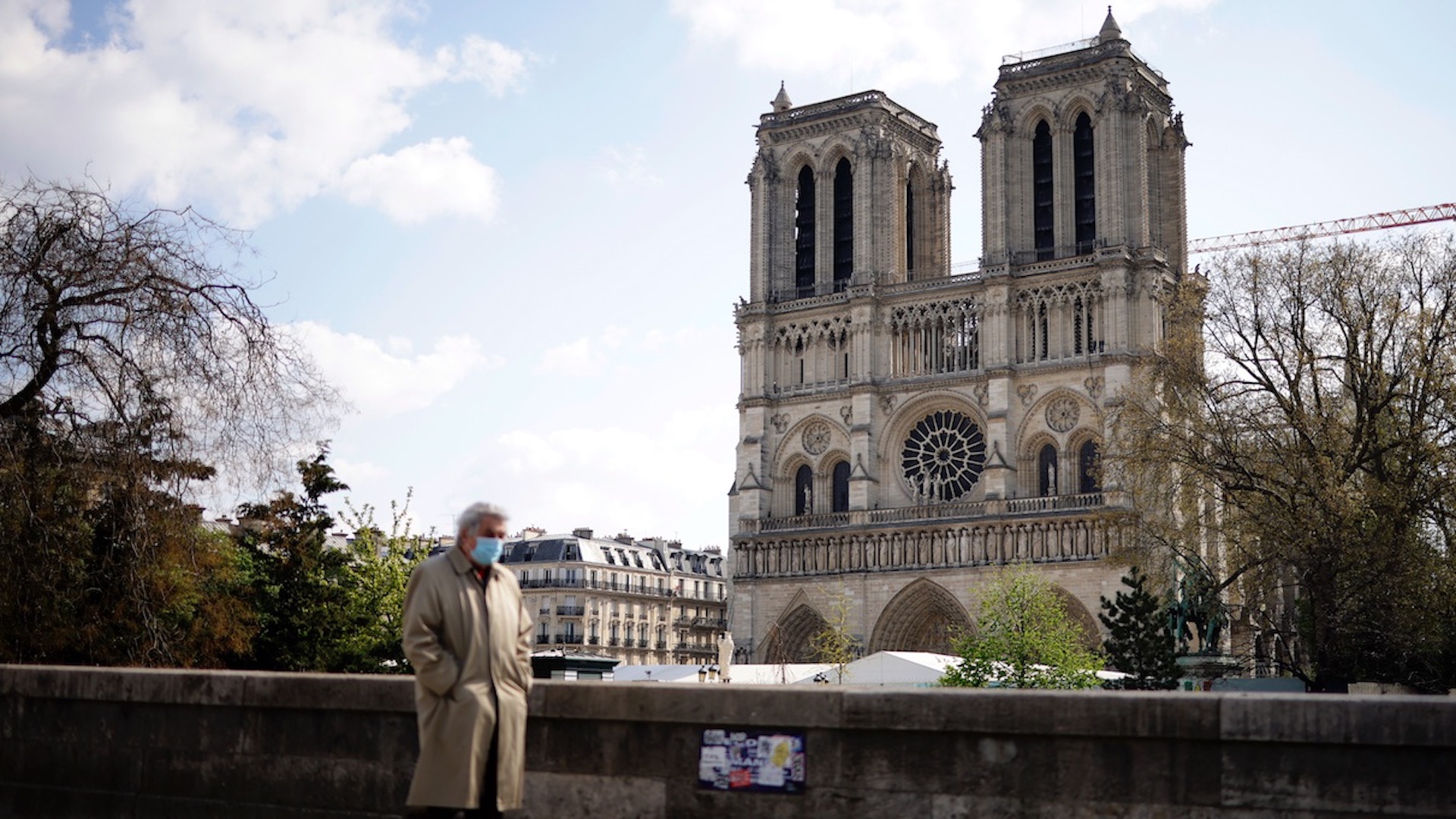 Inicia restauración de templo en Notre-Dame