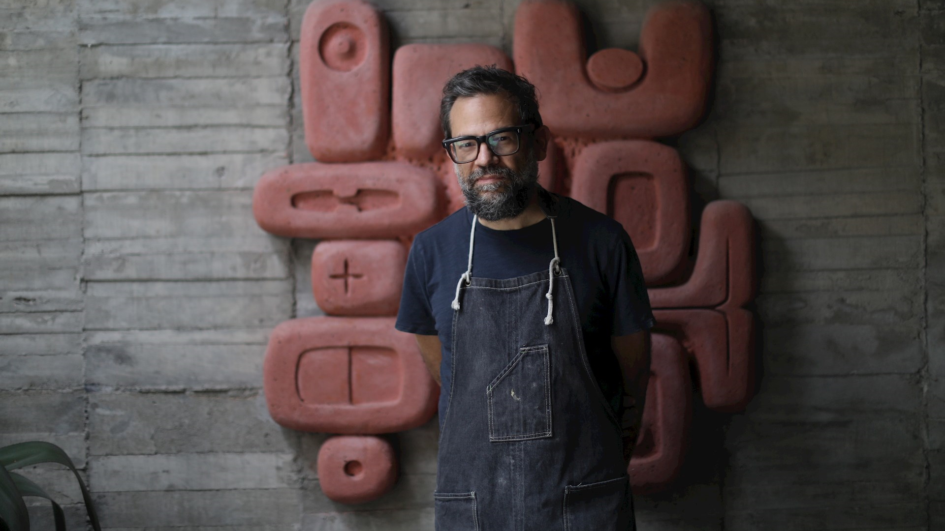 Mantener estatua de Colón sería "silenciar el exterminio": Sheinbaum - pedro-reyes