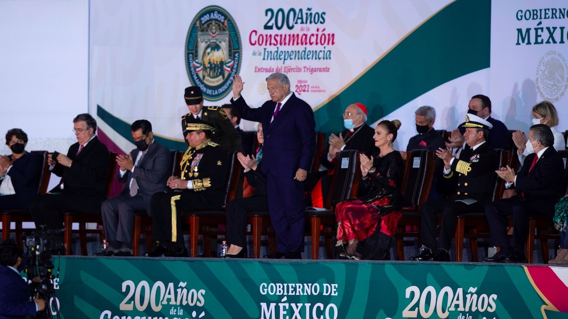 “Lo vivido hace 200 años marcó para siempre la separación política con España”, asegura López Obrador
