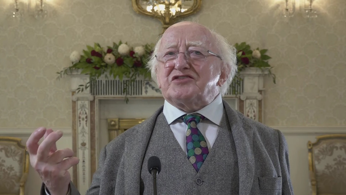 #Video Presidente de Irlanda felicita a México por aniversario de Independencia