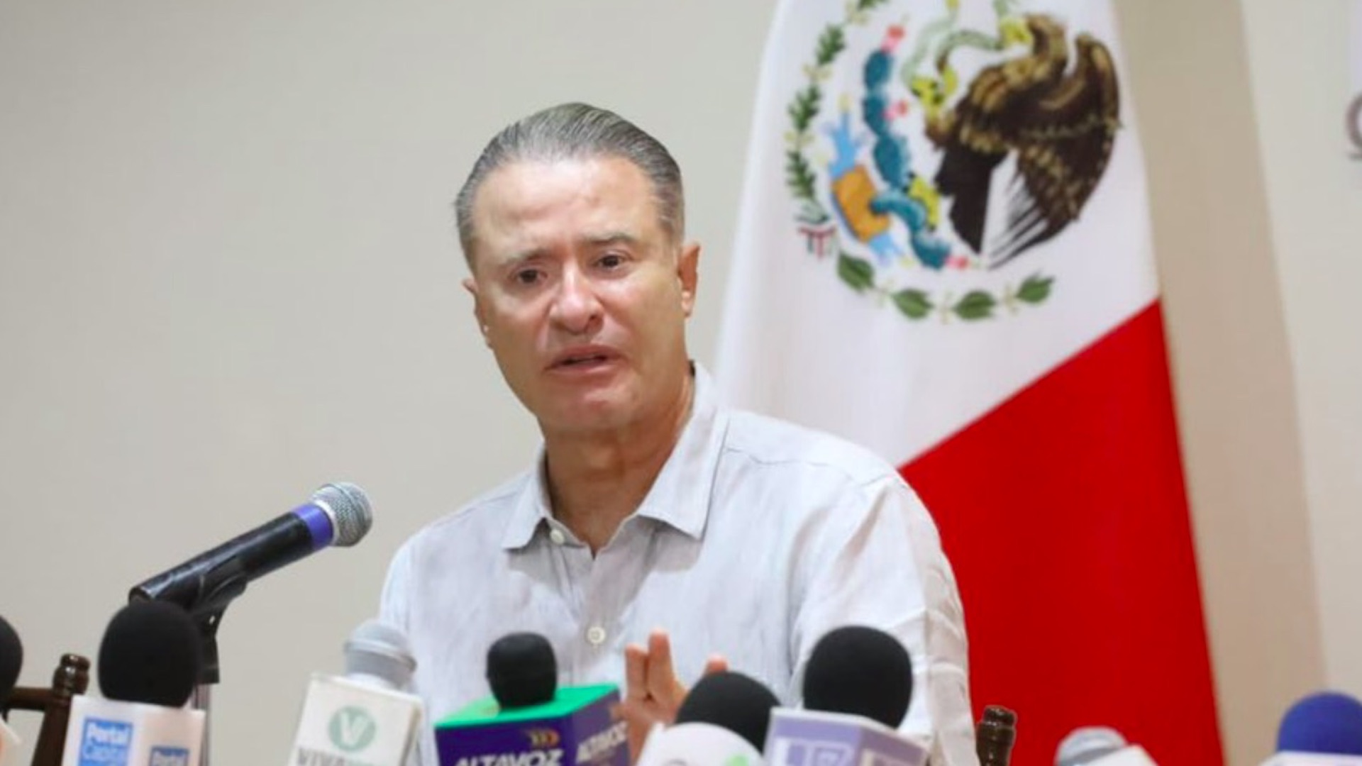 PRI niega licencia a Quirino Ordaz para ser embajador de México PRI niega licencia a Quirino Ordaz para ser embajador de México