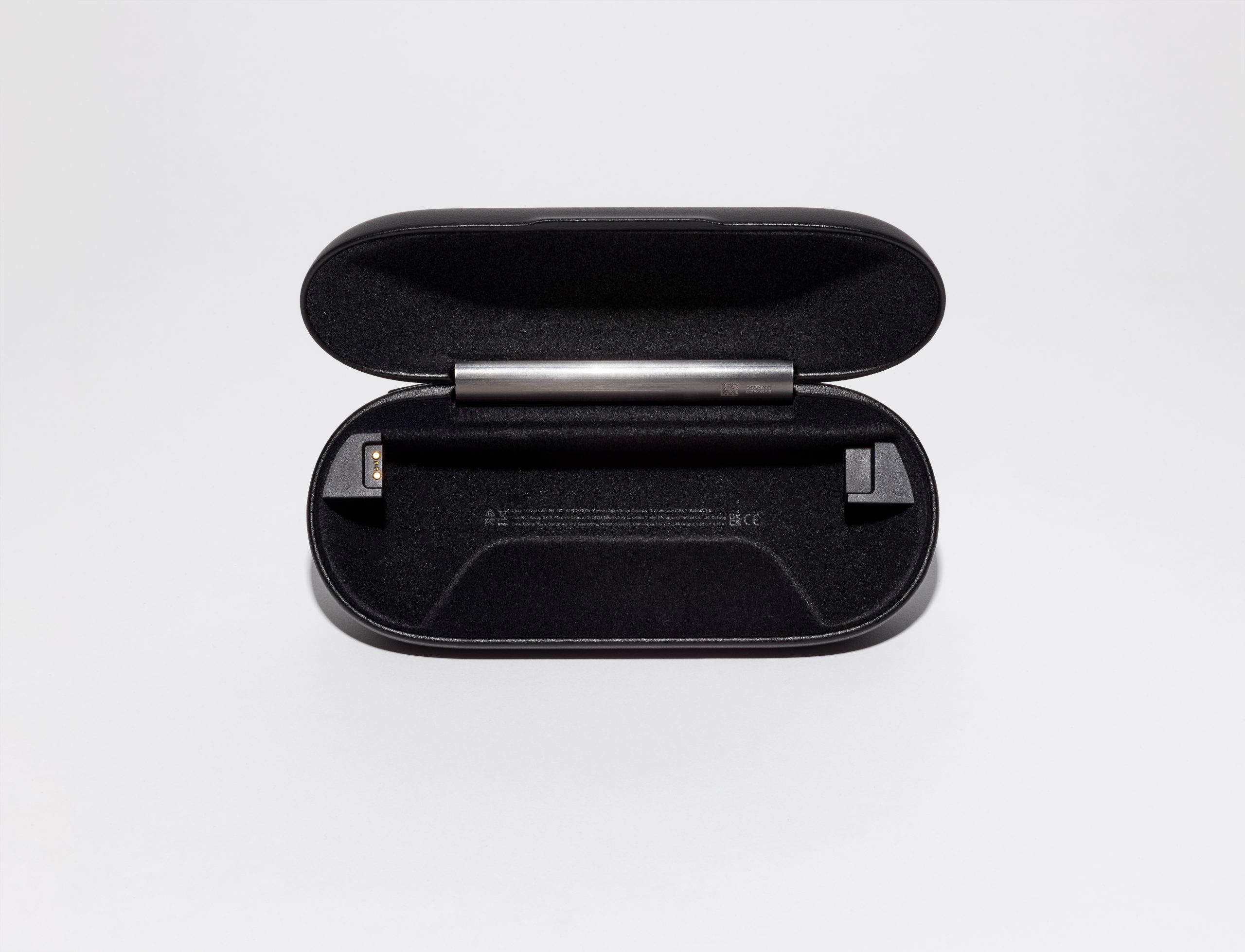 #Video Facebook y Ray-Ban presentan lentes inteligentes - ray-ban-stories-case-scaled