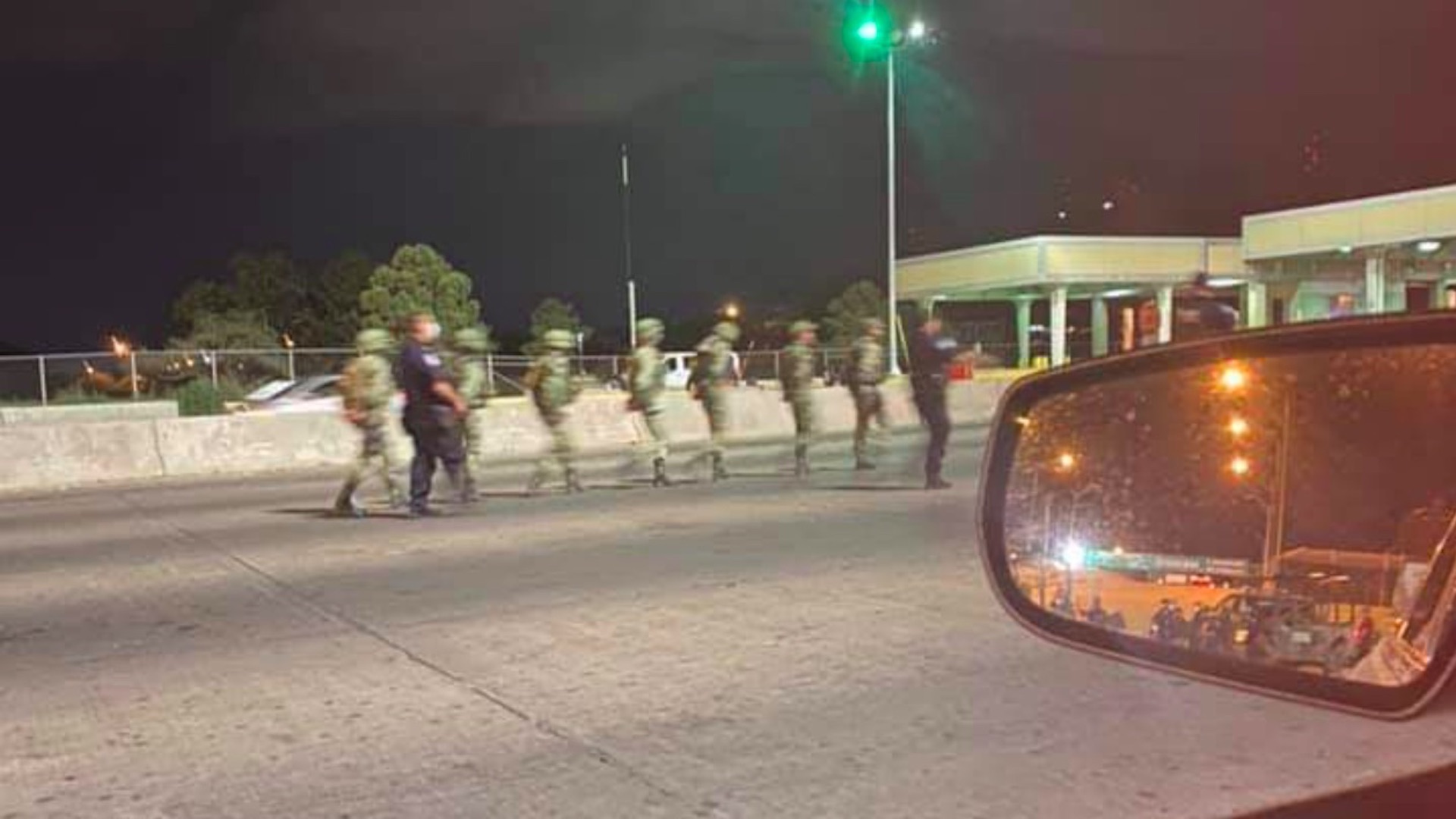 Detienen a 14 militares mexicanos en la frontera; fueron liberados horas después