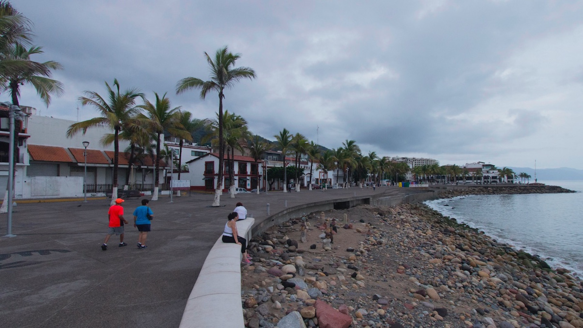 Tormenta tropical Olaf se aproxima a Los Cabos
