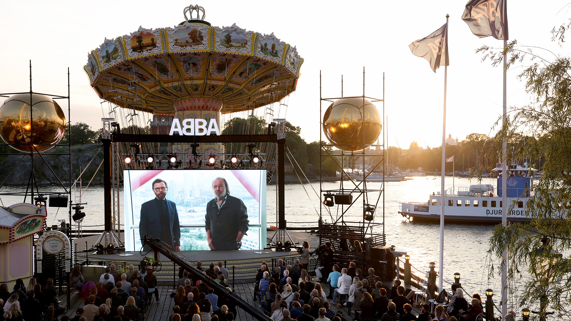 Abba regresa a la escena musical con el disco Voyage - torre-arcelormittal-orbit-donde-abba-ofrecera-20-conciertos