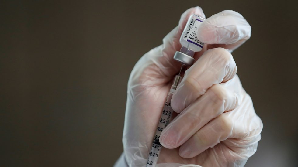 Beneficios superan a riesgos en vacunación anticovid de niños: FDA - Pfizer vacunación COVID niños