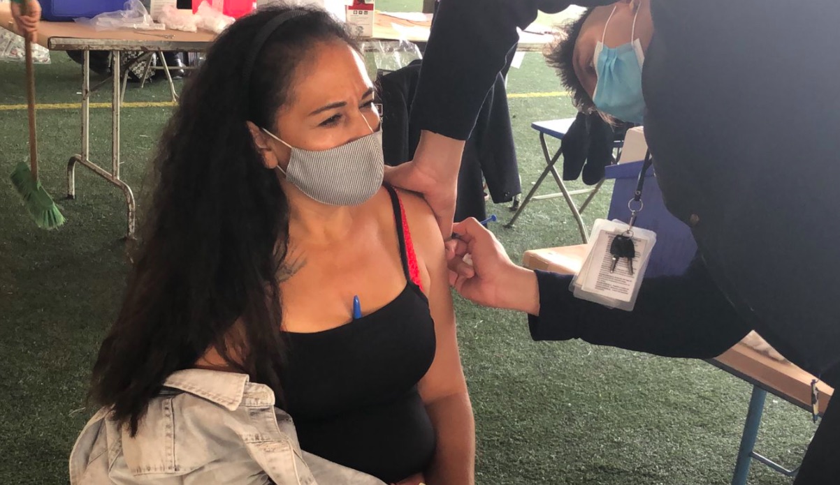 Aplicarán segundas dosis de vacuna contra COVID-19 en 5 alcaldías de CDMX