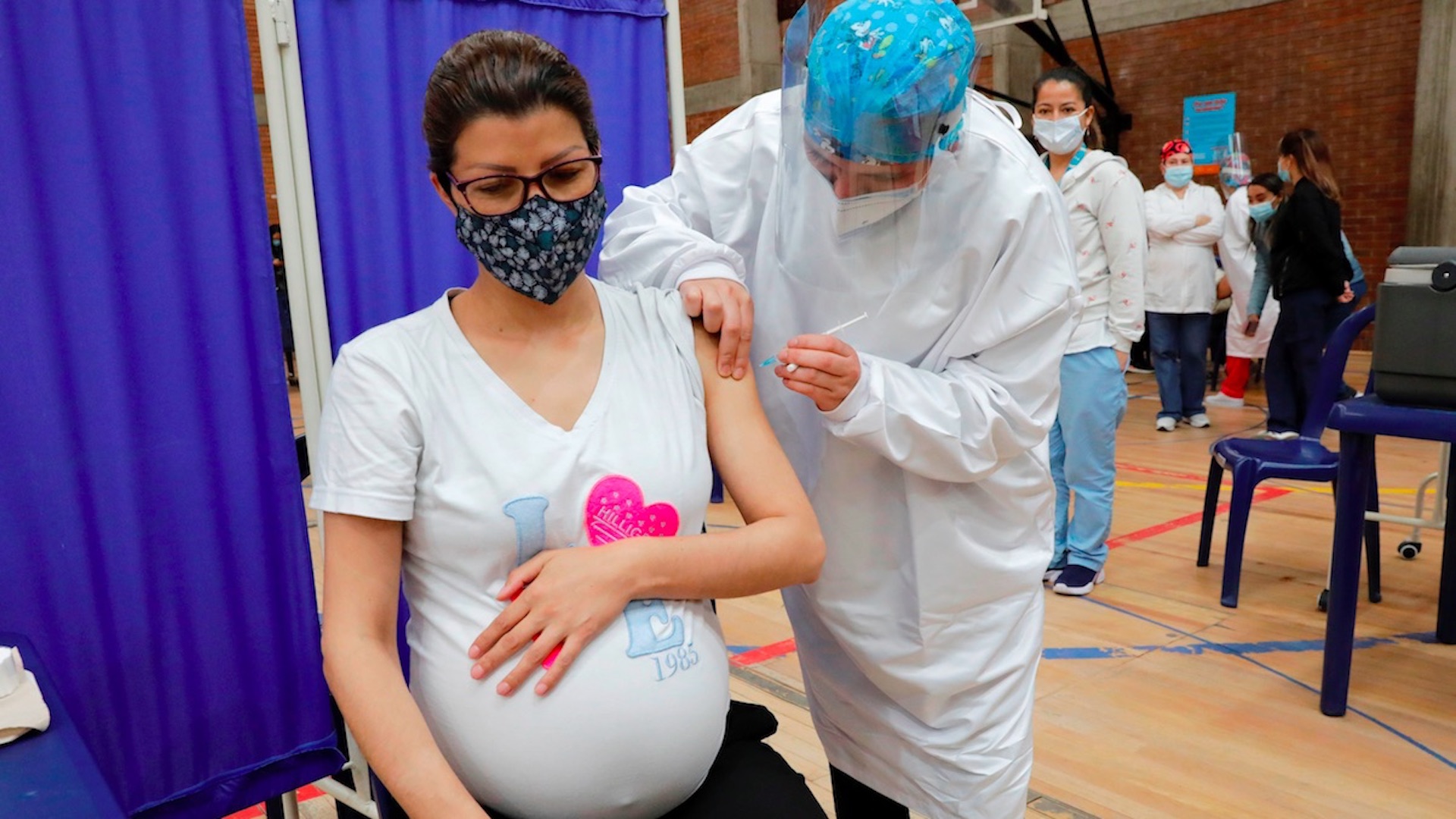 OPS recomienda vacunar a embarazadas después del primer trimestre OPS recomienda vacunar a embarazadas después del primer trimestre