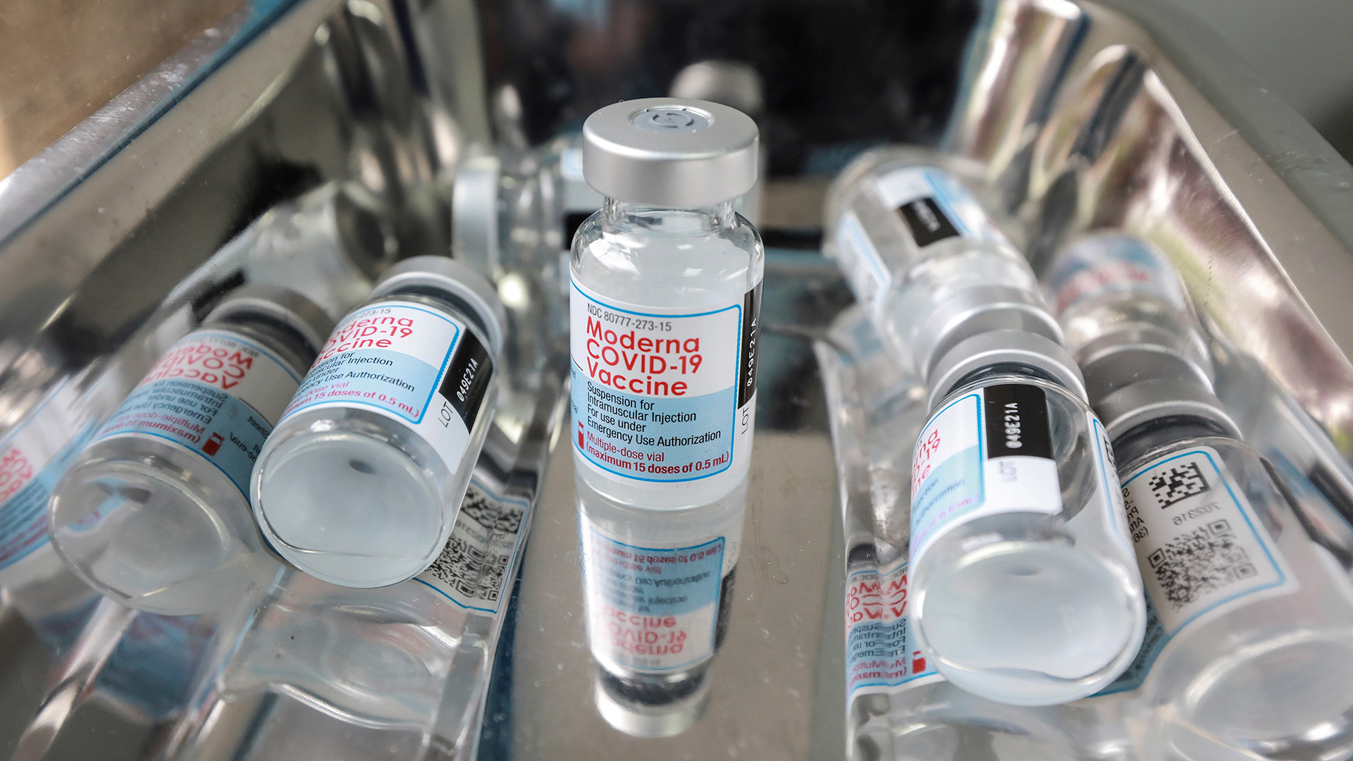 Moderna desarrolla vacuna que combina refuerzos contra COVID-19 y gripe