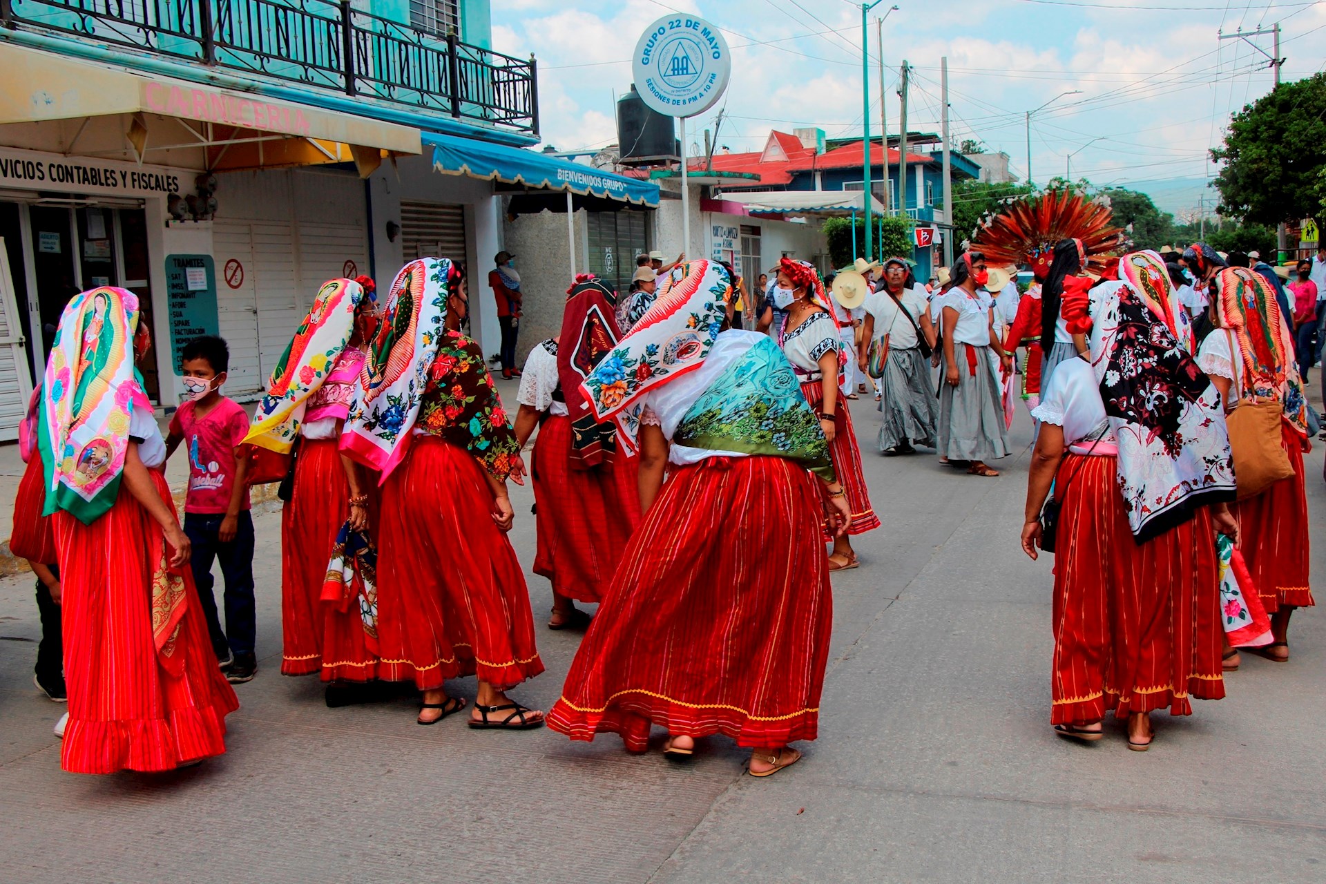 Realizan tradicional procesión de vírgenes en Chiapas - 0ea92fdcccd9a1d021e4015f53074f7e2dcfdd67
