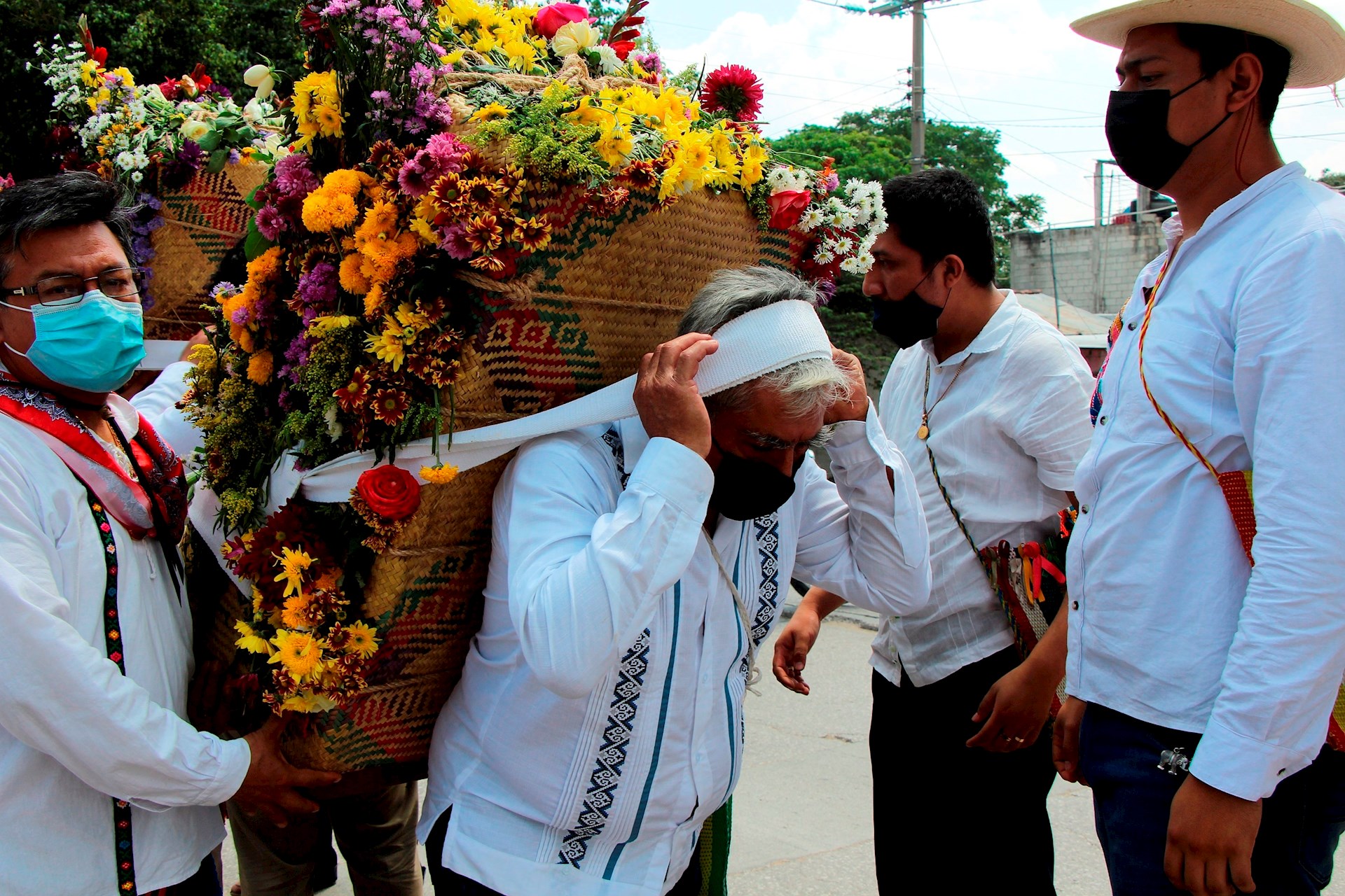 Realizan tradicional procesión de vírgenes en Chiapas - a6e45cf41cceba7820a6a61857bf61f20870fbc5