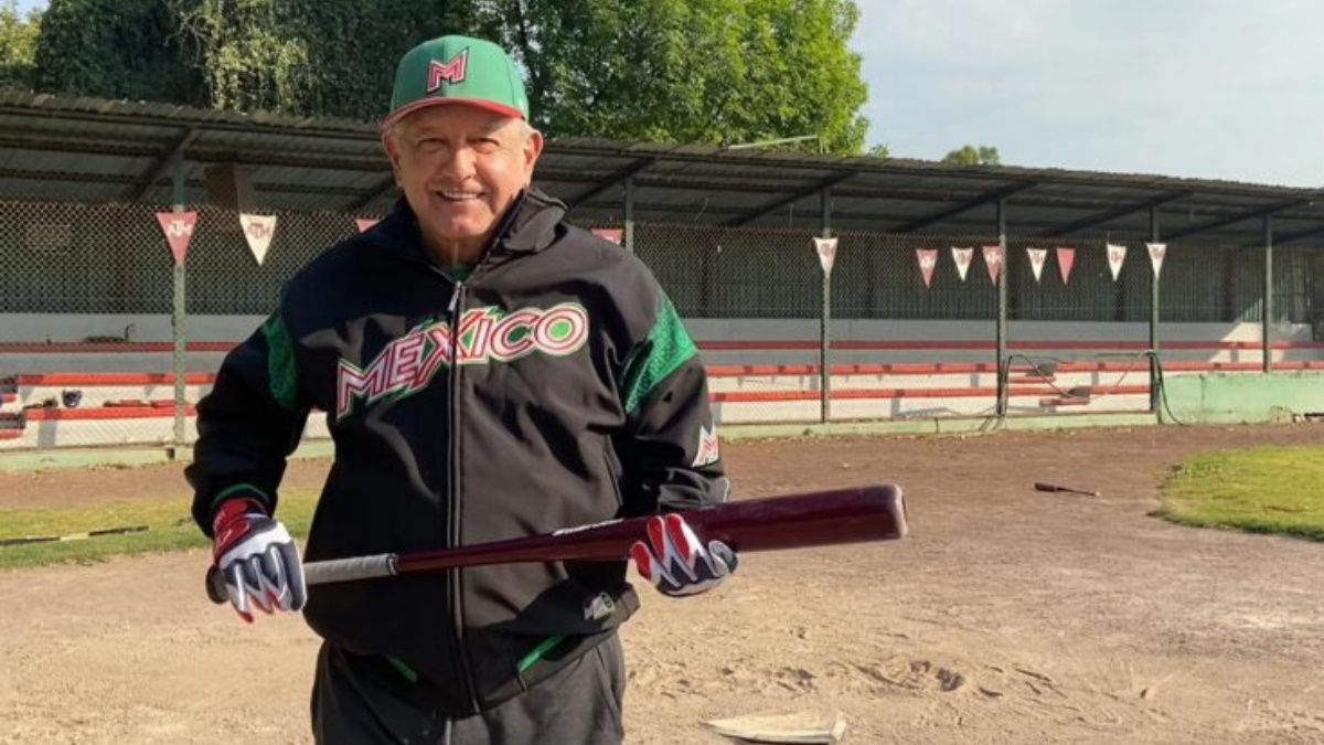 Comparte López Obrador su quiniela para los Playoffs de las Grandes Ligas