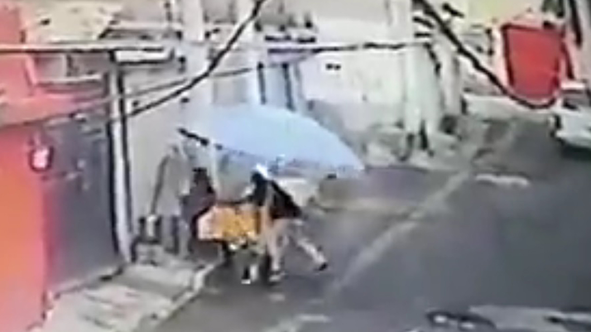 #Video Asaltan a vendedora de tamales en Cuautitlán Izcalli