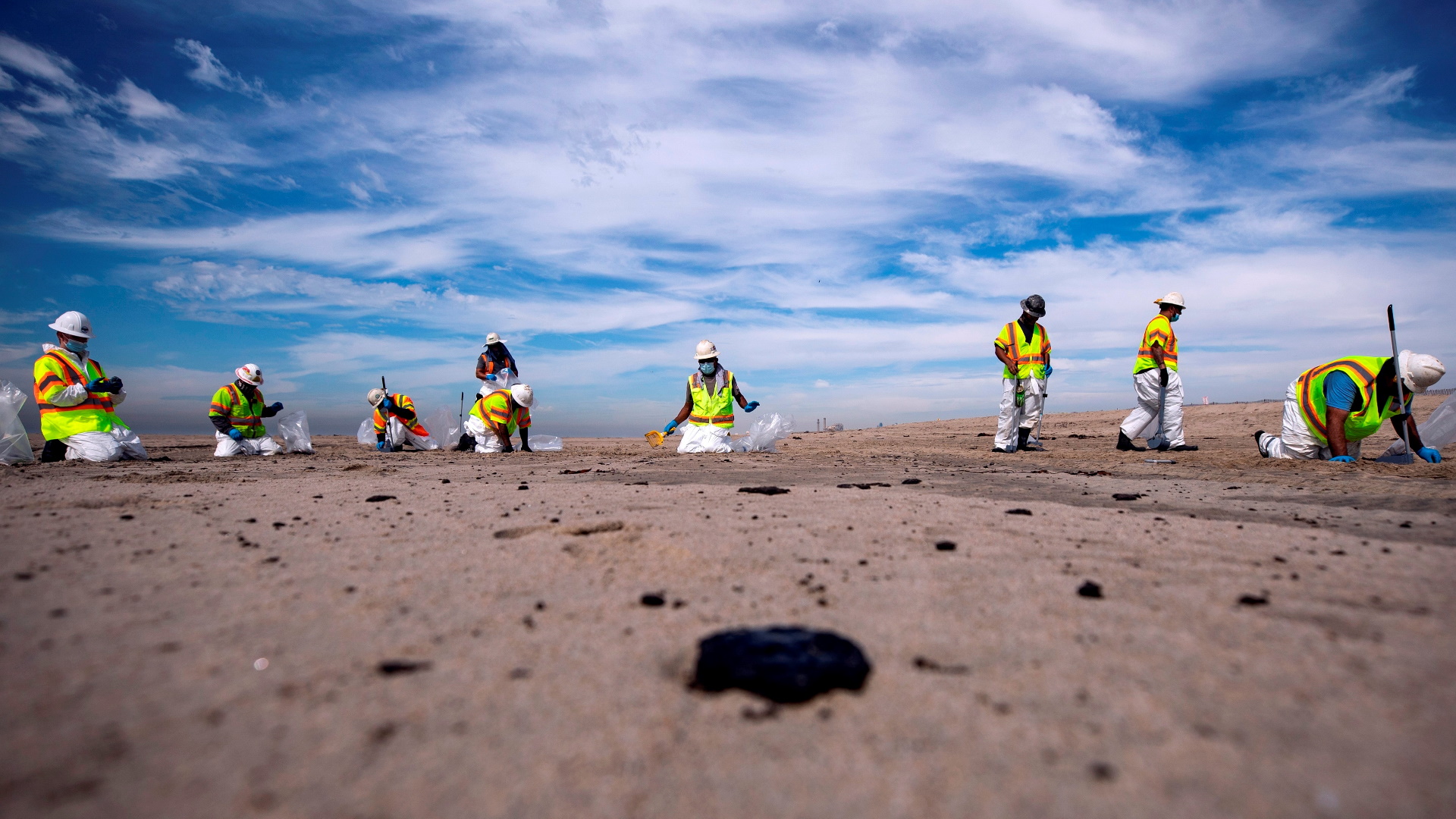 Estados Unidos teme que California tarde años en recuperarse de derrame de crudo