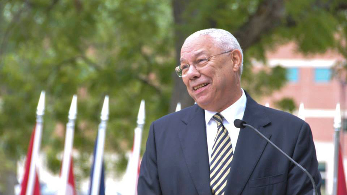 Murió Colin Powell, primer secretario de Estado afroamericano de EE.UU. Murió Colin Powell, primer secretario de Estado afroamericano de EE.UU.