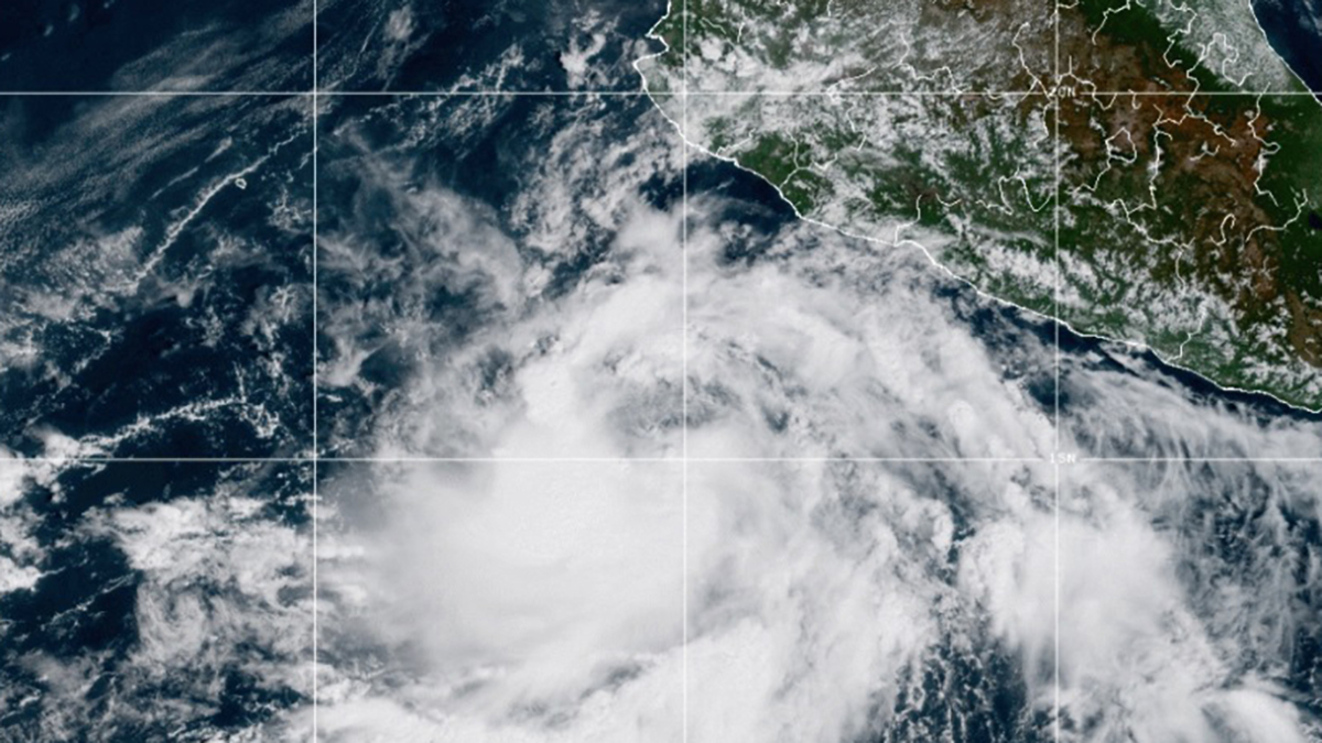 Alerta depresión tropical en las costas de Jalisco; podría convertirse en huracán