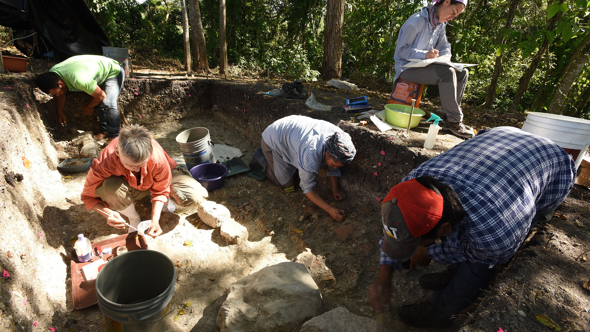 Descubren cerca de 500 sitios ceremoniales prehispánicos al sur de México