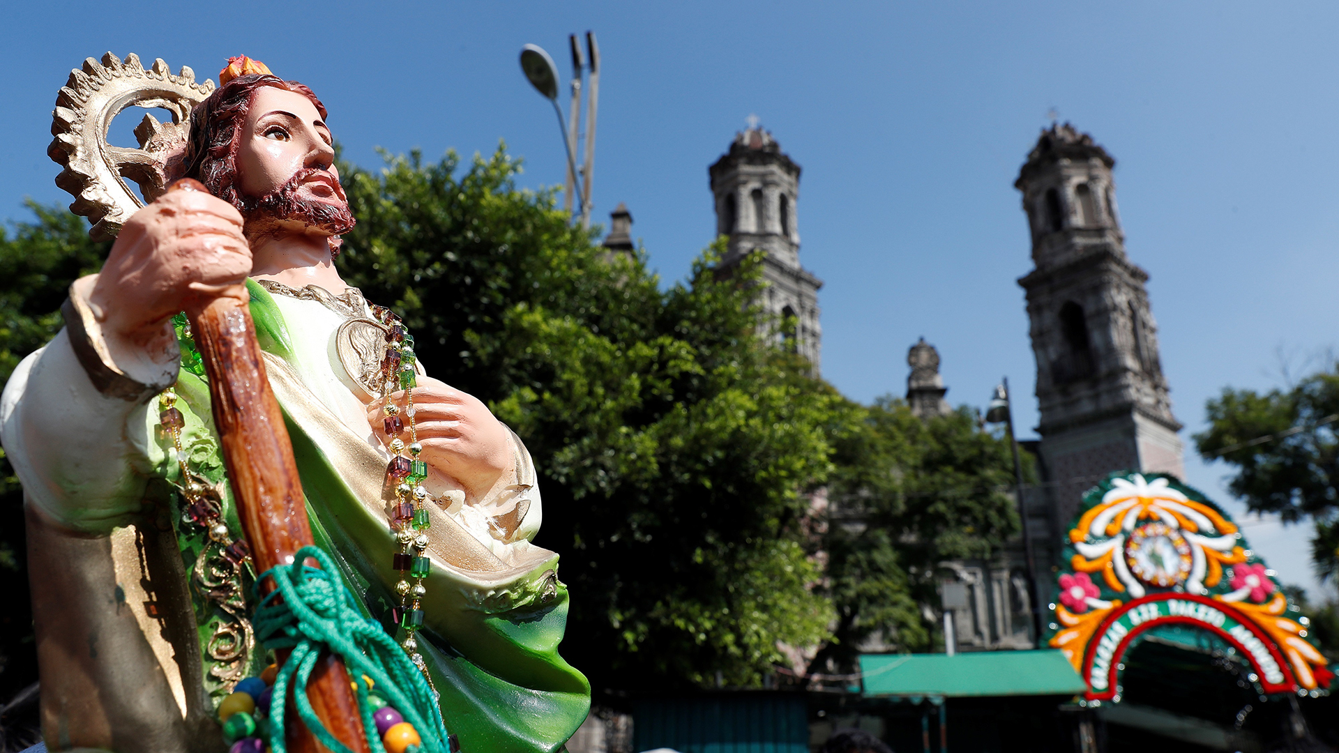 Miles de feligreses llegan a la Ciudad de México para celebrar a San Judas Tadeo - figura-de-san-judas-tadeo